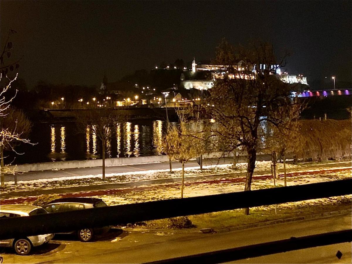Apartman Danube نوفي ساد المظهر الخارجي الصورة